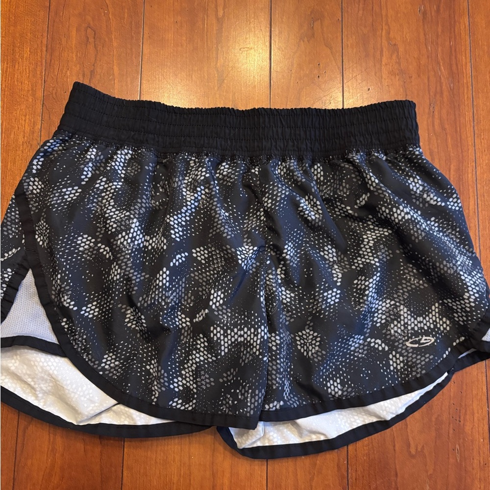 Champion Athletic Running Shorts Duo Dry Women’s SZ S/P - Black & Gray Camo